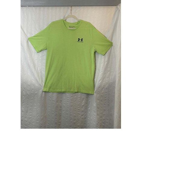 Under Armour Tshirt - Picture 2 of 6